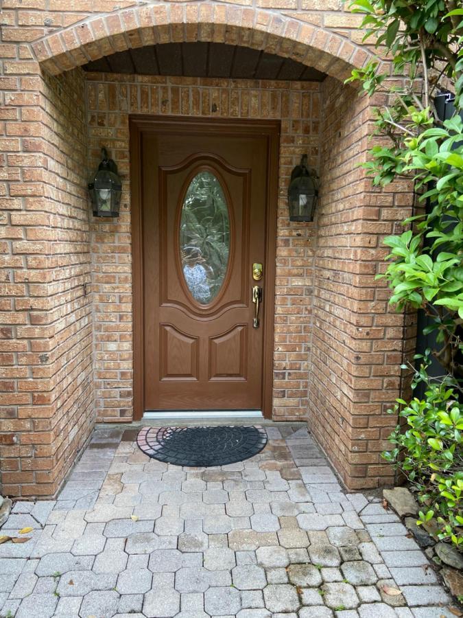 Shared Awesome Villa Melbourne Exterior photo